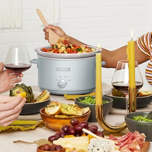 Crock-Pot 4.5 Quart Manual Slow Cooker – Macaroon Blue S17Z