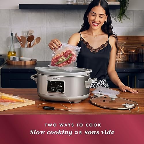 Crock-Pot 7 Quart Programmable Cook & Carry Slow Cooker S19S